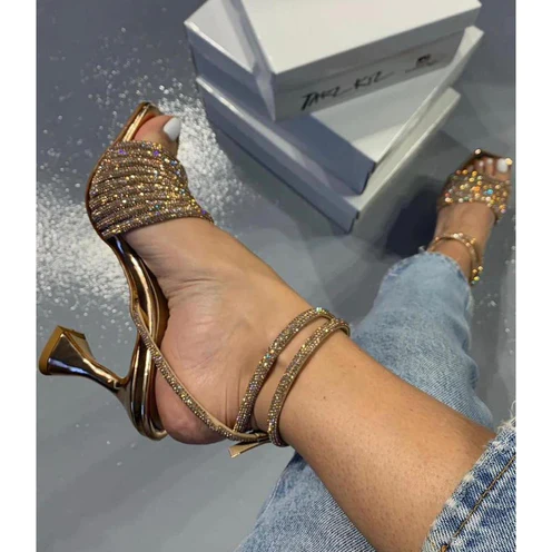 Thumbnail: Classy Vibes Era